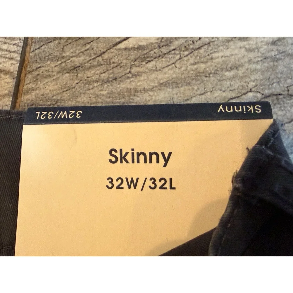 AERO skinny pants